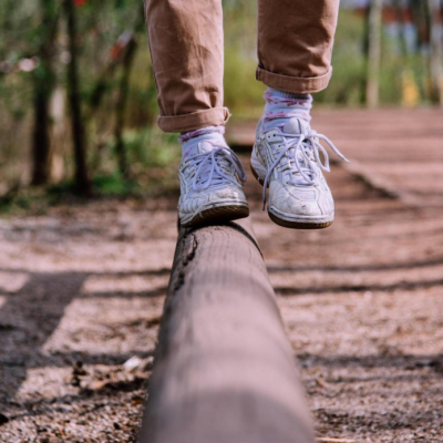 Zwischen Vertrauen und Kontrolle: Vom Verlust der Unbefangenheit